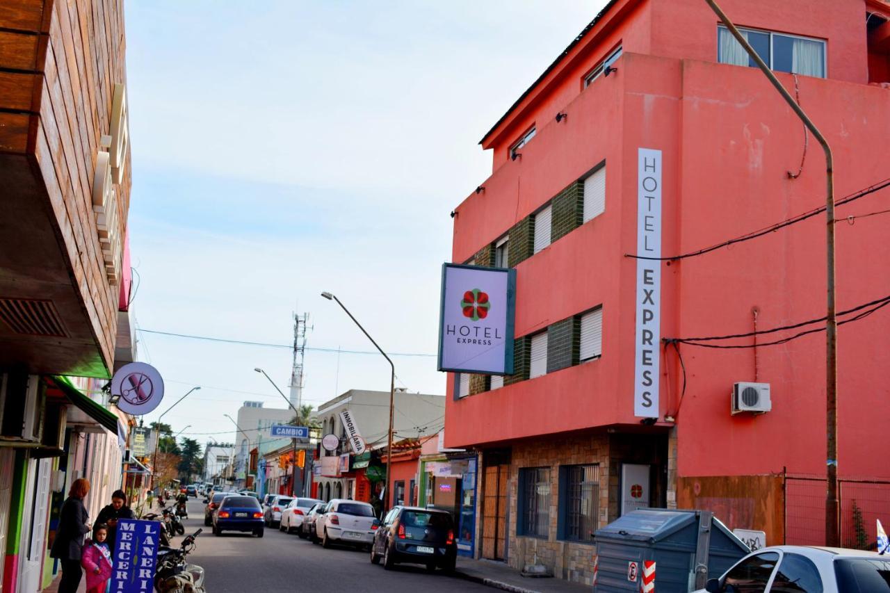 Hotel Express Maldonado Bagian luar foto