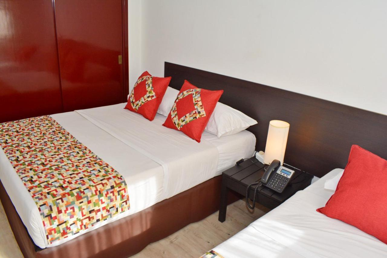 Hotel Express Maldonado Bagian luar foto