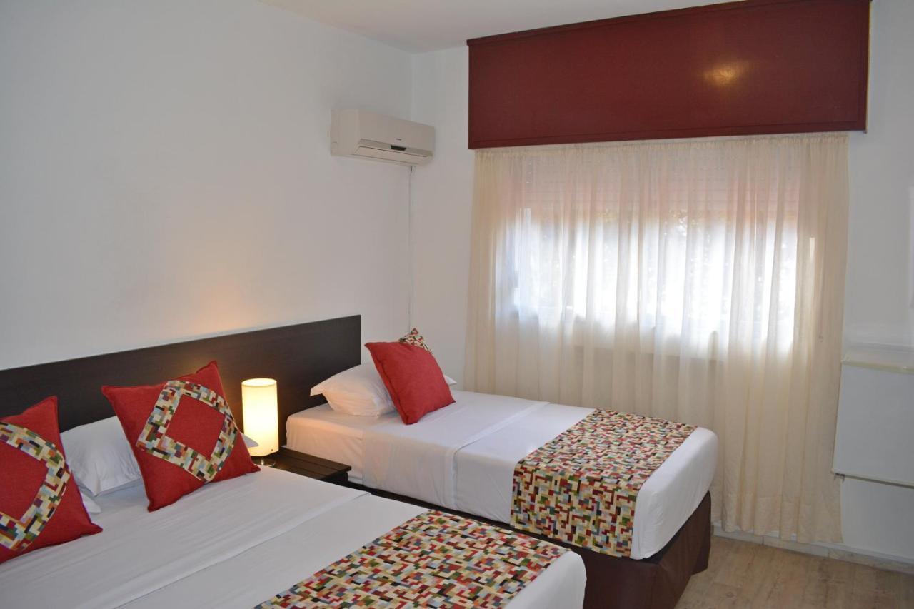 Hotel Express Maldonado Bagian luar foto